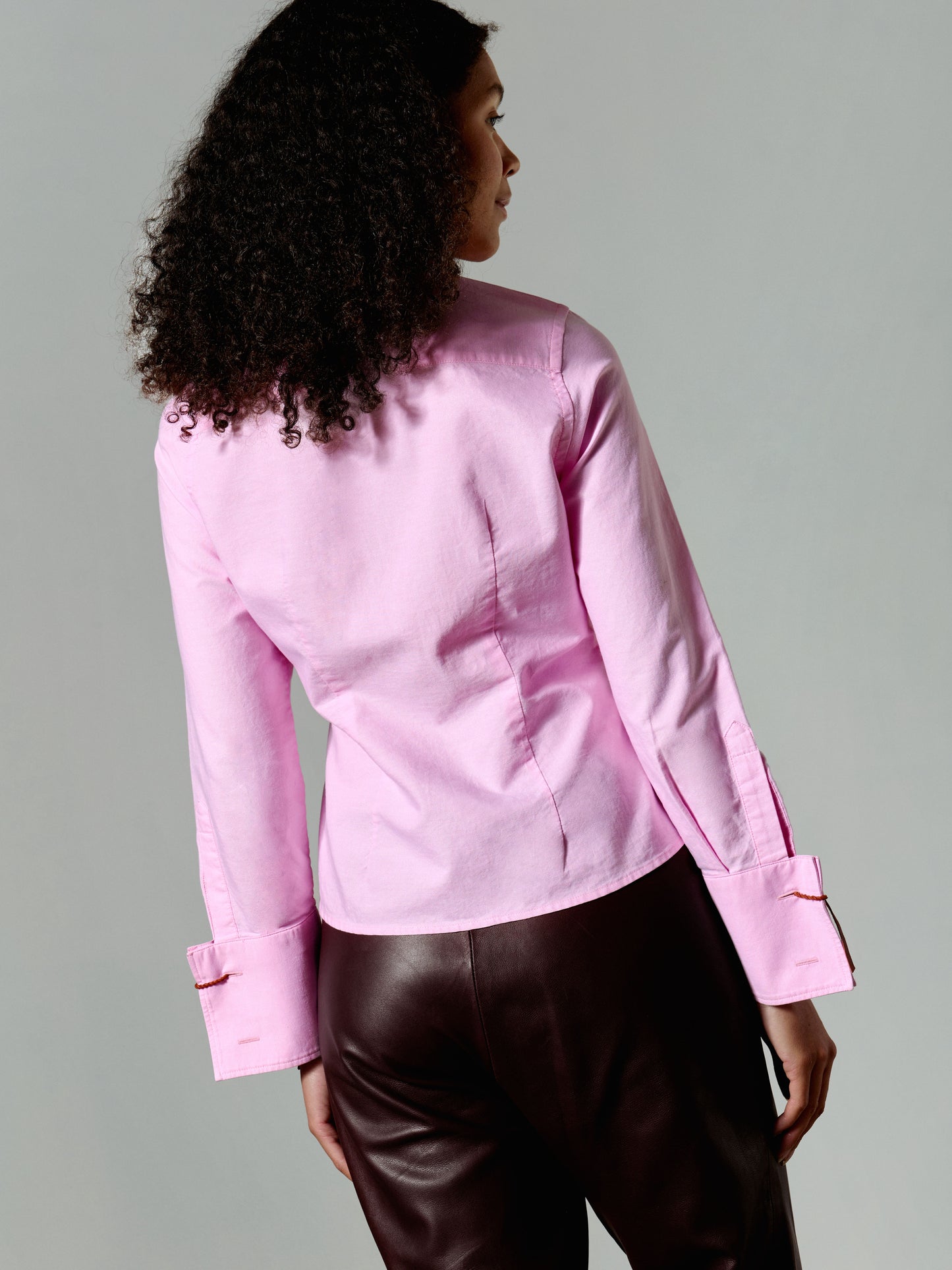 Áhkku [grandma] womens shirt pink