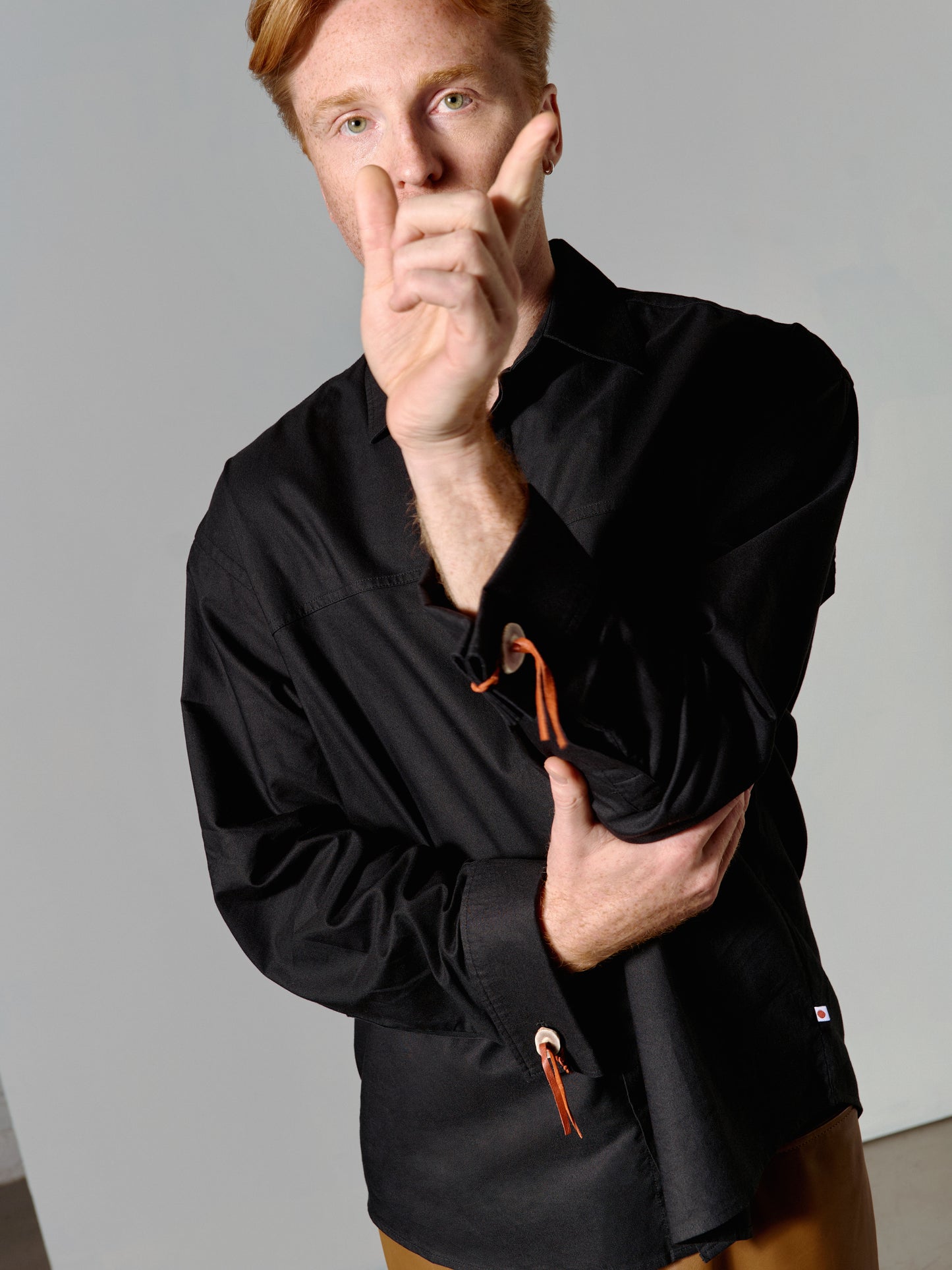 Áddjá [grandpa] mens shirt black